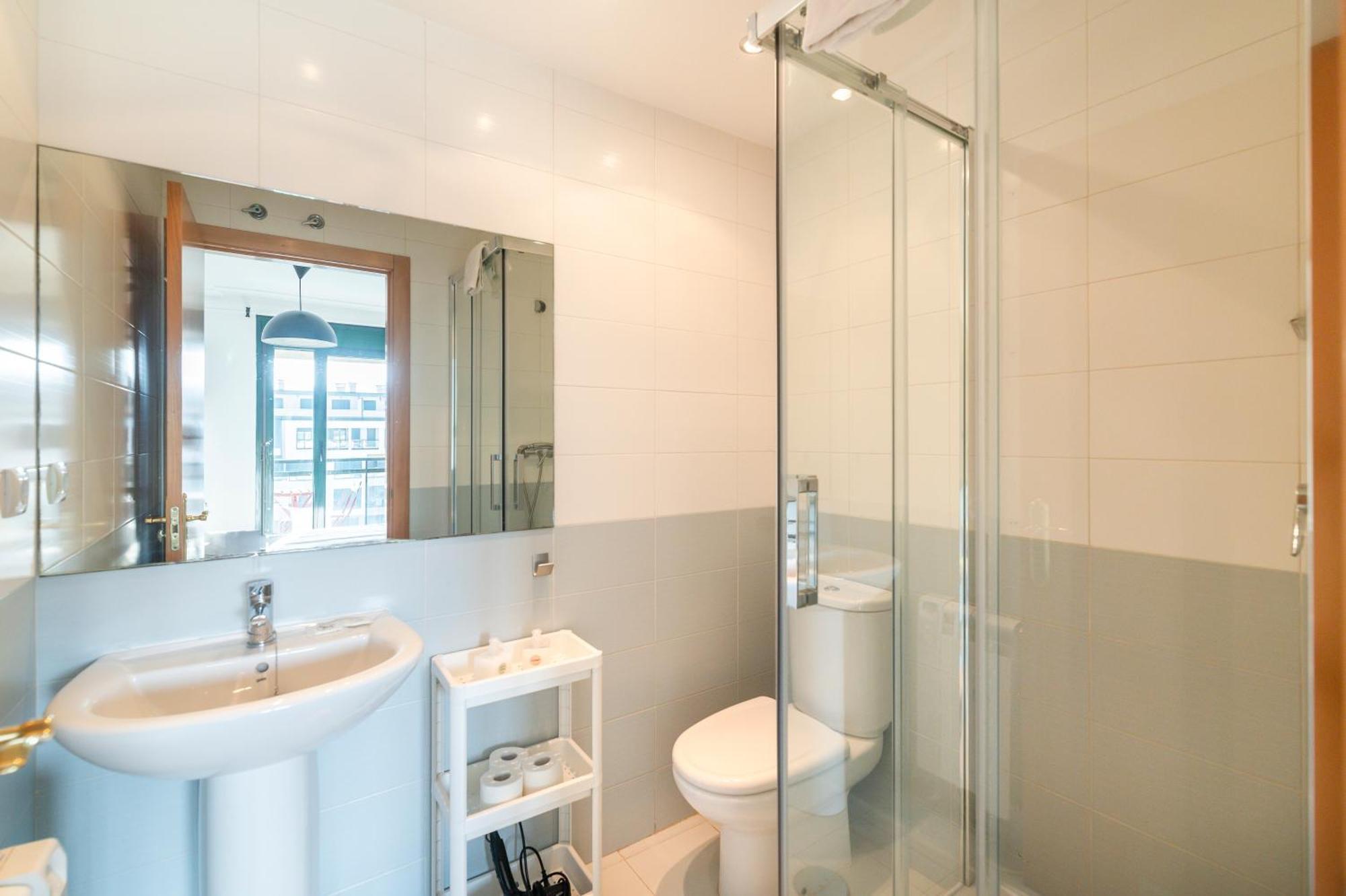 Alloru, Apartamento Con Piscina La Playa A 3 Km Vut-2714-As 利亚内斯 外观 照片